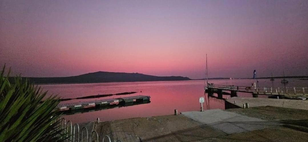 Perfect 10 - 10 To 13 Sleeper Luxury Holiday Home Breakage Deposit Of R2500 Per Weekend Lease Langebaan Exterior foto