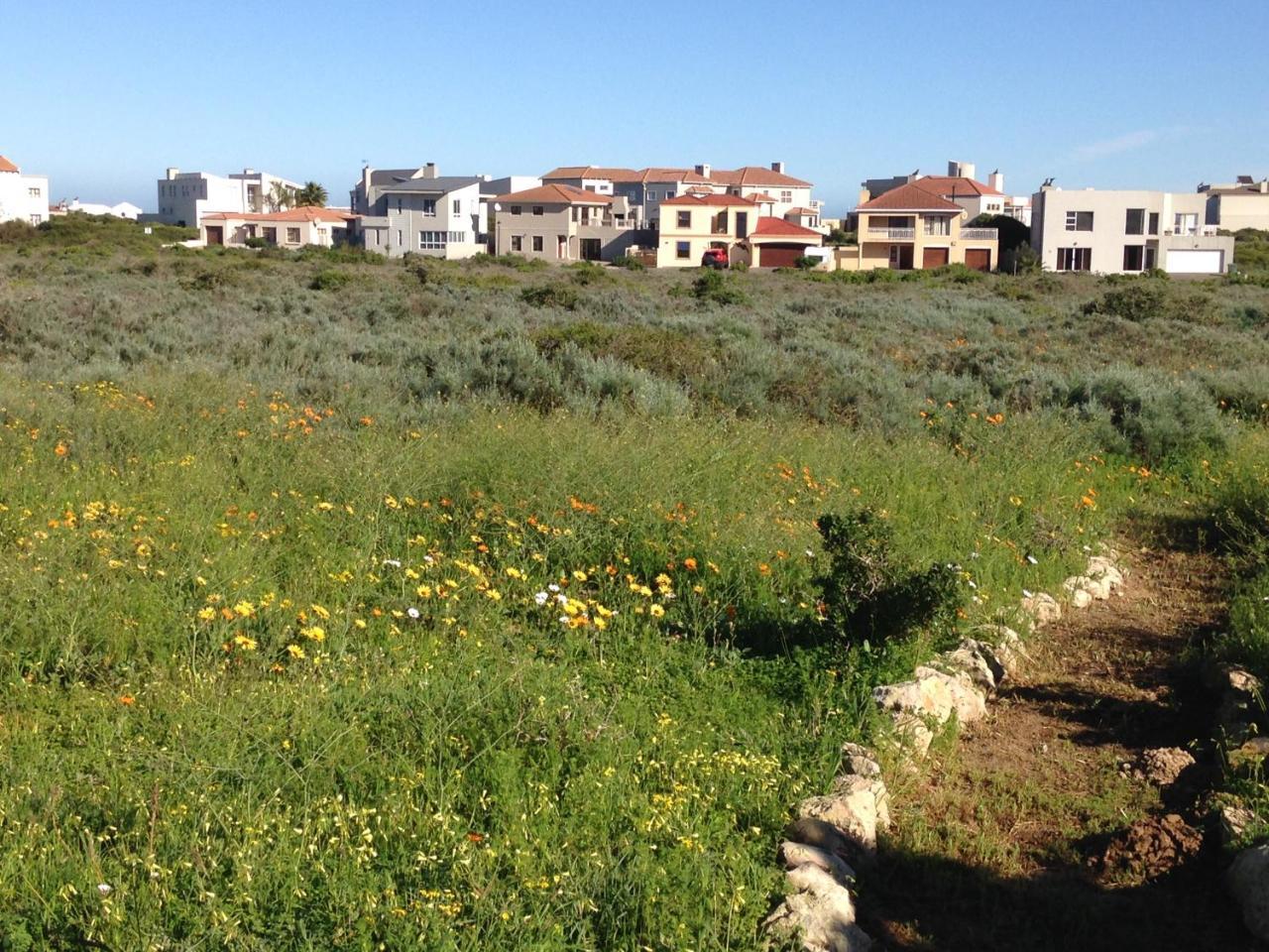 Perfect 10 - 10 To 13 Sleeper Luxury Holiday Home Breakage Deposit Of R2500 Per Weekend Lease Langebaan Exterior foto