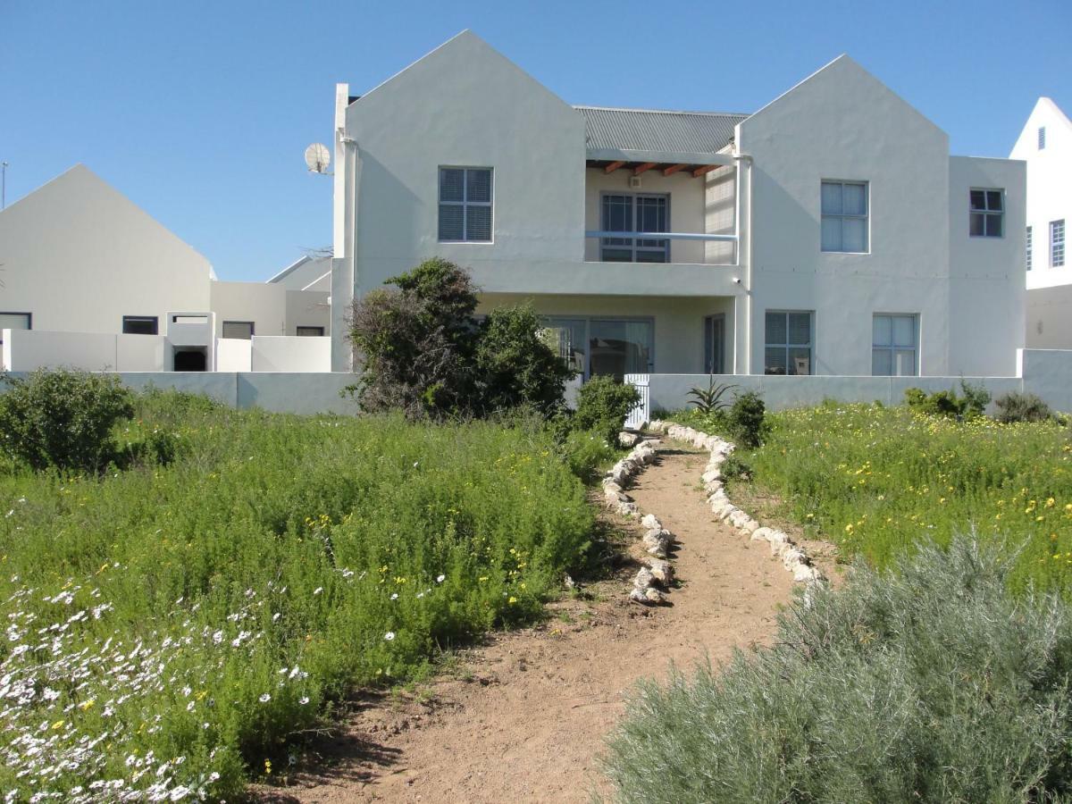 Perfect 10 - 10 To 13 Sleeper Luxury Holiday Home Breakage Deposit Of R2500 Per Weekend Lease Langebaan Exterior foto